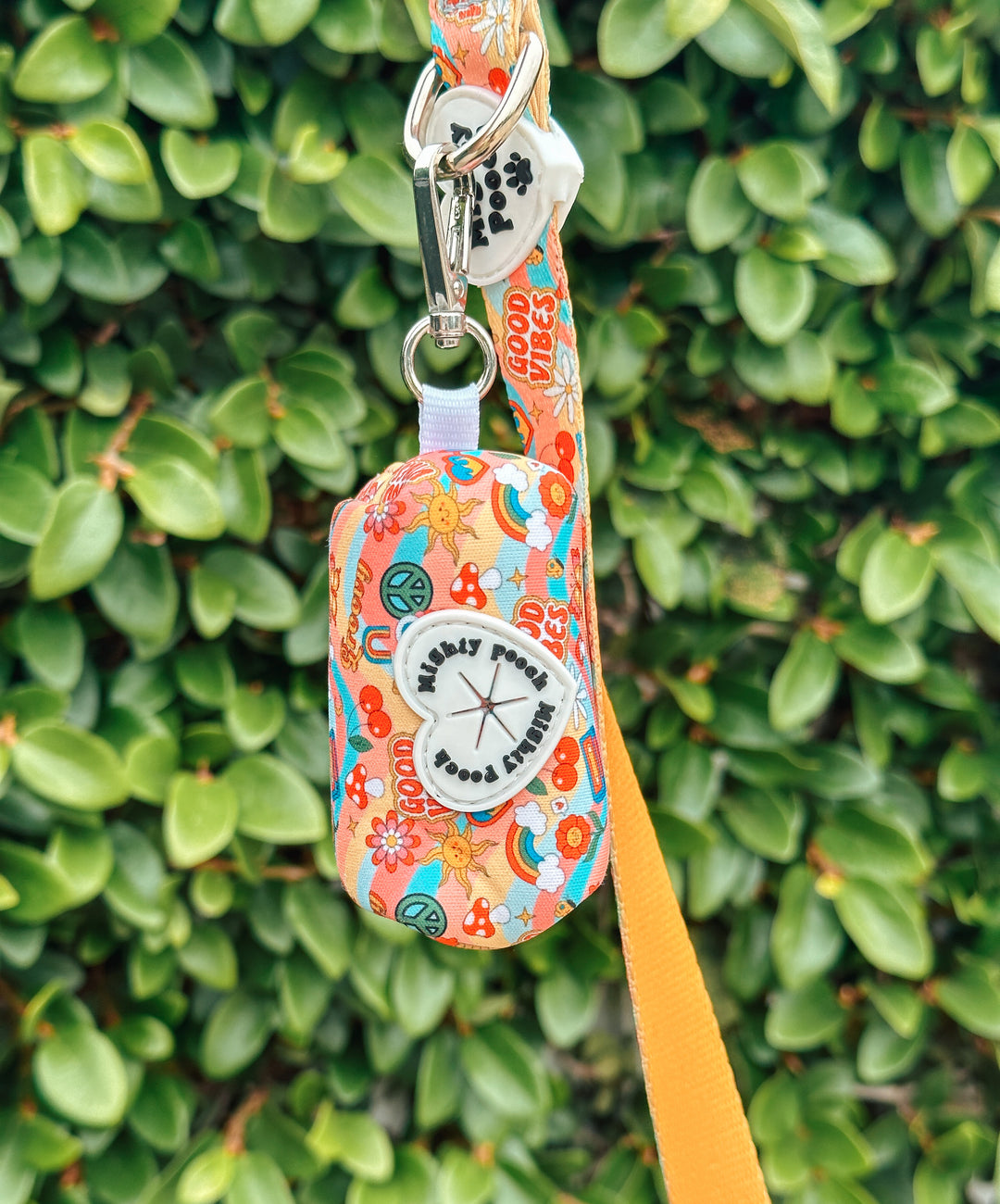 Comfort Leash - Retro Babe ☮️