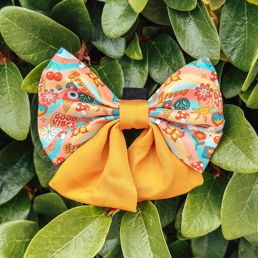 Sailor Bow - Retro Babe ☮️