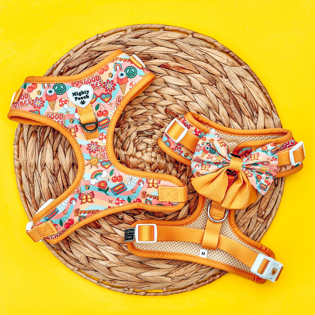 No-Pull Adjustable Harness - Retro Babe ☮️