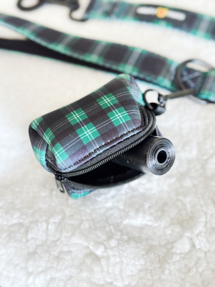 Potty Bag Dispenser - Pawfect Plaid 💚