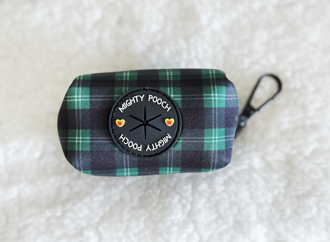 Potty Bag Dispenser - Pawfect Plaid 💚