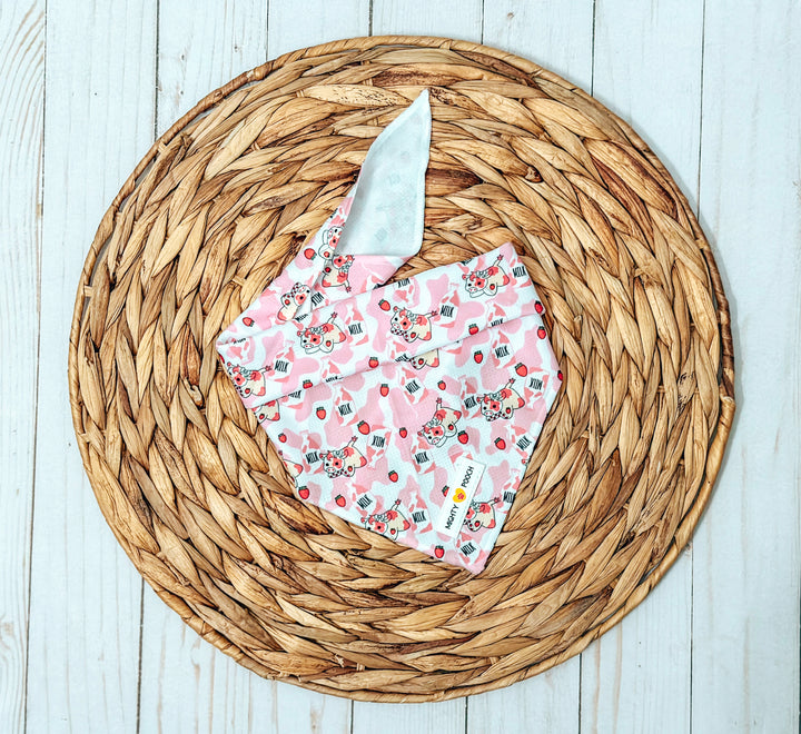 Cooling Bandana - Strawberry Cow 🍓